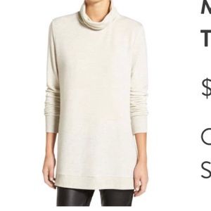 Side-slit turtleneck tunic